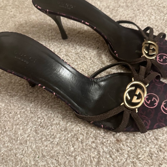 Gucci - Picture 2 of 6